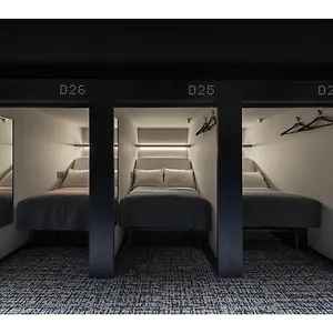 2* Hotel cápsula The Millennials